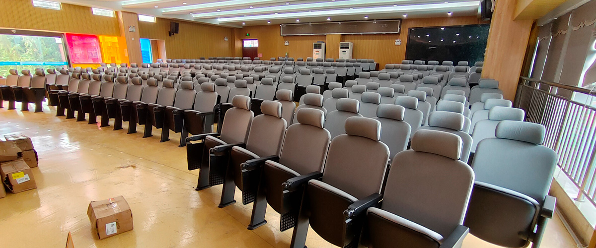 溫州市龍灣外國(guó)語(yǔ)小學(xué)